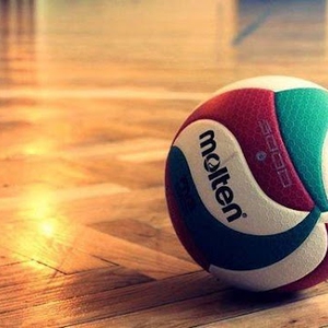 Nauka i doskonalenie gry w piłkę siatkową