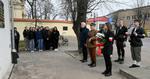 Uczniowie tarnobrzeskiego "Rolnika" uczcili Żołnierzy Wyklętych. W uroczystości uczestniczyli szkolni rekonstruktorzy  [FOTO]