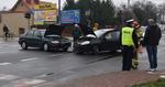 Zderzenie w centrum Tarnobrzega. Duże utrudnienia w ruchu, ulica Sienkiewicza jest zablokowana w obu kierunkach