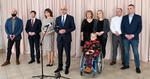 Ubiegający się o fotel prezydenta Tarnobrzega Tomasz Stróż przedstawił swoją wiceprezydent i kandydatów do rady miasta