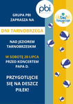 Deszcz piłek przed koncertem Papa D.