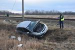 W Zalesiu Gorzyckim toyota wjechała pod pociąg