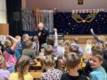Bezpieczne Ferie zimowe - spotkania policjantów z dziećmi
