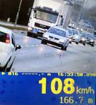 Jechał z prędkością 108 km/h. Skuteczne działanie policjantów