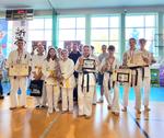 13 pucharów Tarnobrzeskiego Klub Kyokushin Karate w Mistrzostwach Podkarpacia