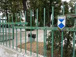 Remont ogrodzenia na cmentarzu wojennym w Tarnobrzegu
