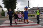"Bezpieczna droga do szkoły" - policjanci uczyli dzieci prawidłowego przekraczania jezdni